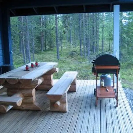 Holiday Tunturinheijastus Ylläsjärvi