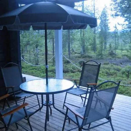 Nyaraló Holiday Tunturinheijastus *